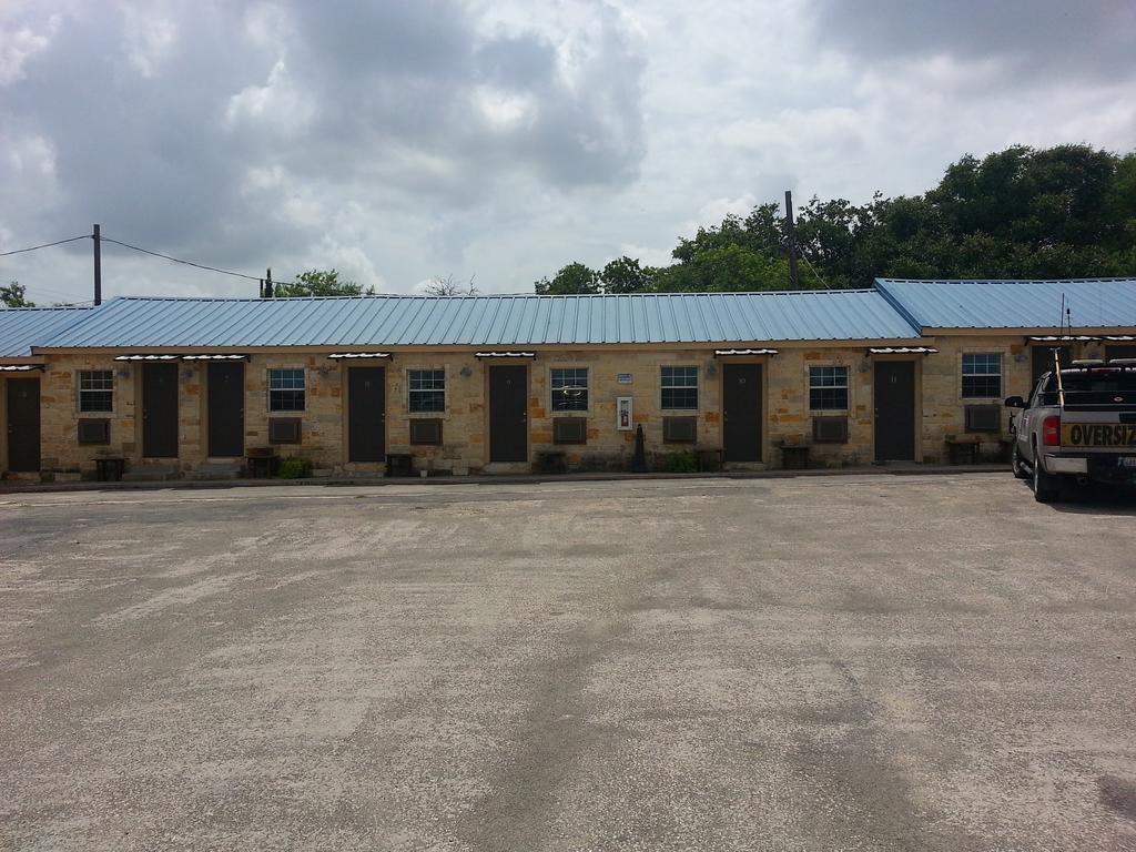 Star Inn Karnes City 외부 사진