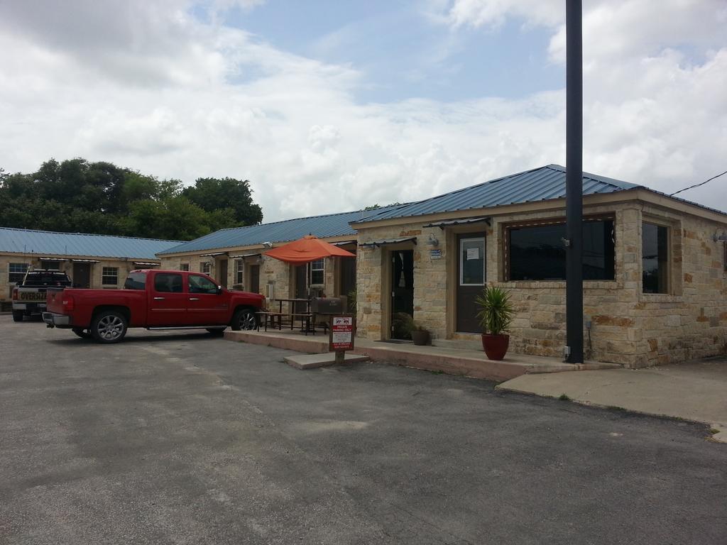 Star Inn Karnes City 외부 사진